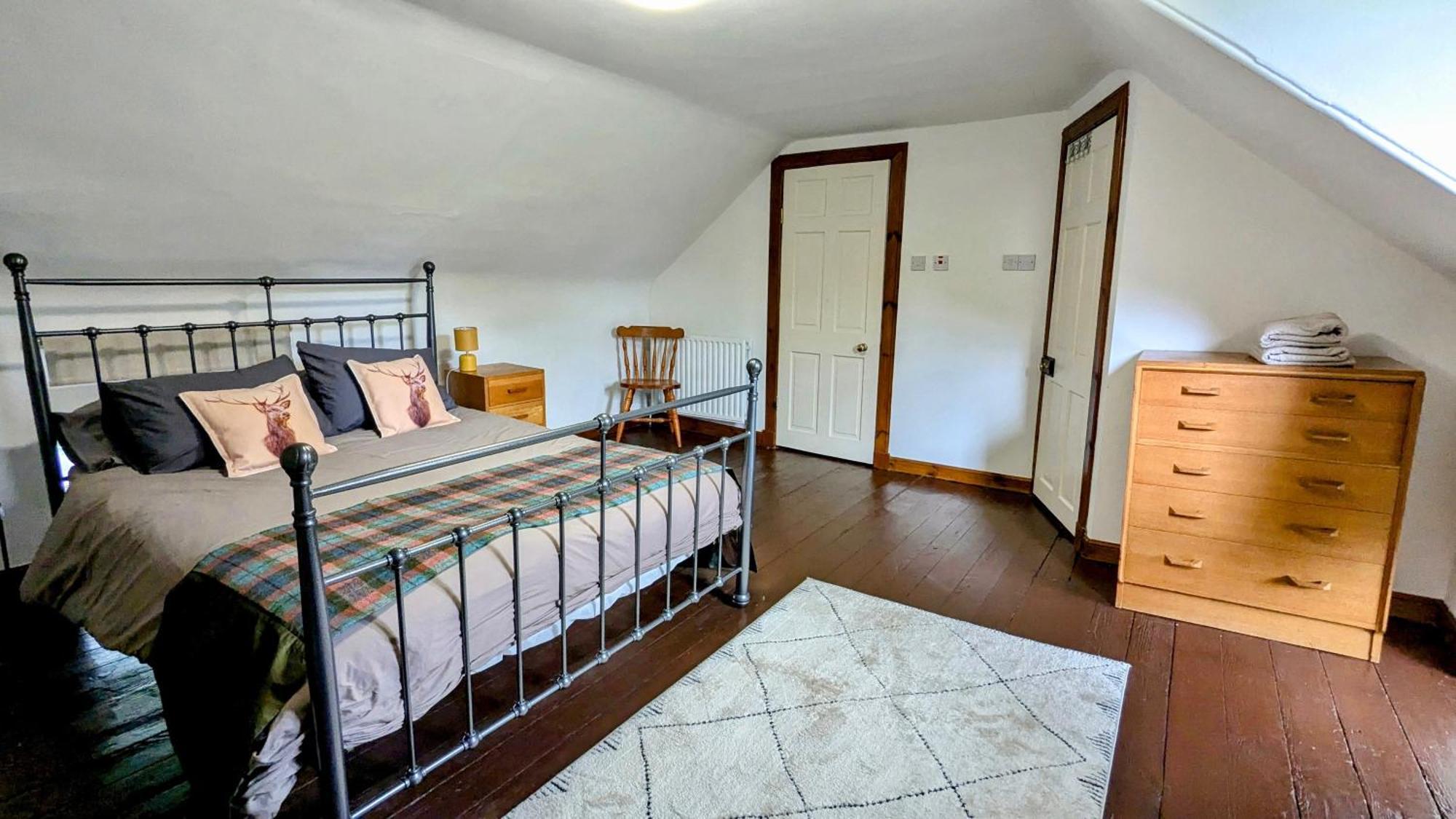 Powis House East Cottage Стерлинг Экстерьер фото